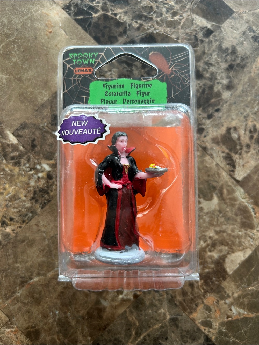 NWT 🆕 Lemax Spooky Town The Count’s Candy Halloween Figurine #52534